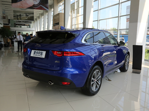 2018Ŀ 2.0T R-Sport\Ӱ w^