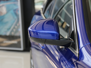 2018Ŀ 2.0T (q)R-Sport\(yn)(dng) (x)(ji)^