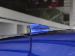 2018Ŀ 2.0T (q)R-Sport\(yn)(dng) (x)(ji)^