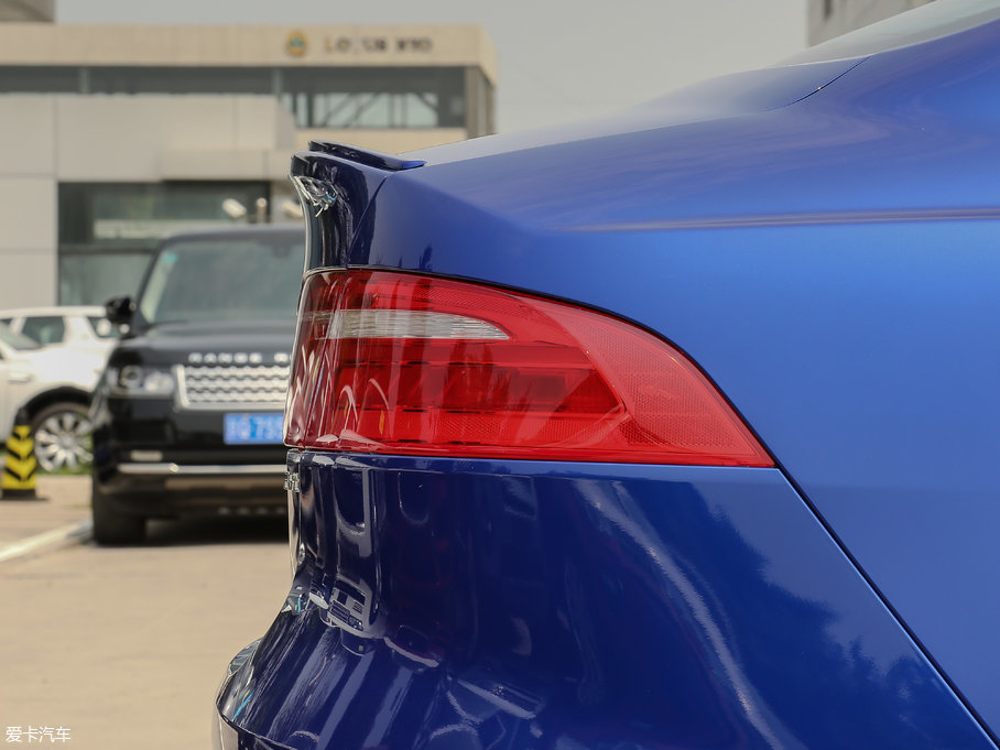 2018ݱXE 2.0T 250PS R-SPORT\Ӱ