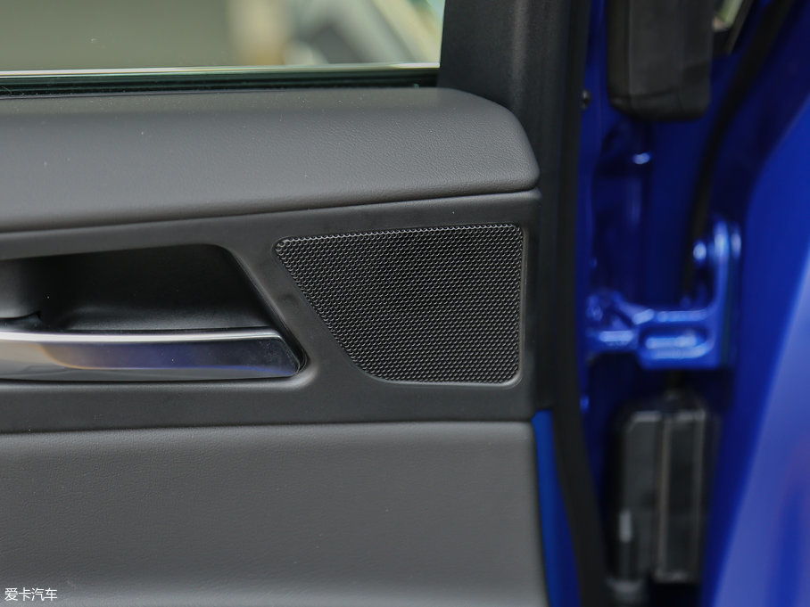 2018ݱXE 2.0T 250PS R-SPORT\Ӱ