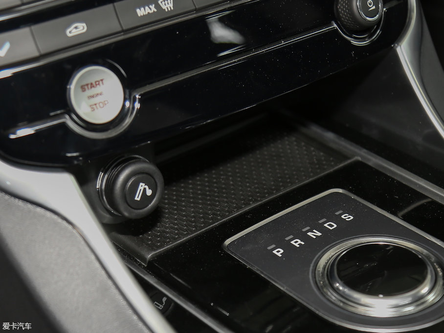 2018ݱXE 2.0T 250PS R-SPORT\Ӱ