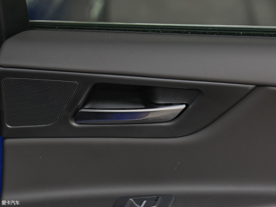 2018ݱXE 2.0T 250PS R-SPORT\Ӱ