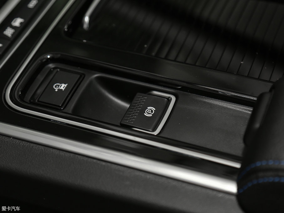 2018ݱXE 2.0T 250PS R-SPORT\(yn)Ӱ