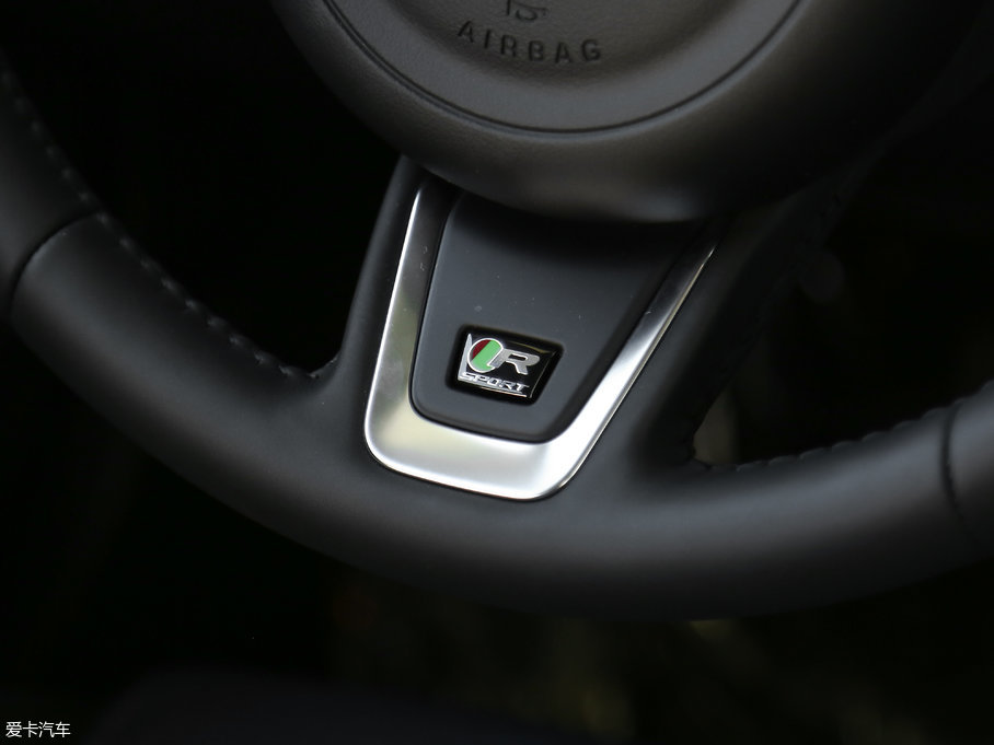 2018ݱXE 2.0T 200PS R-SPORT\Ӱ