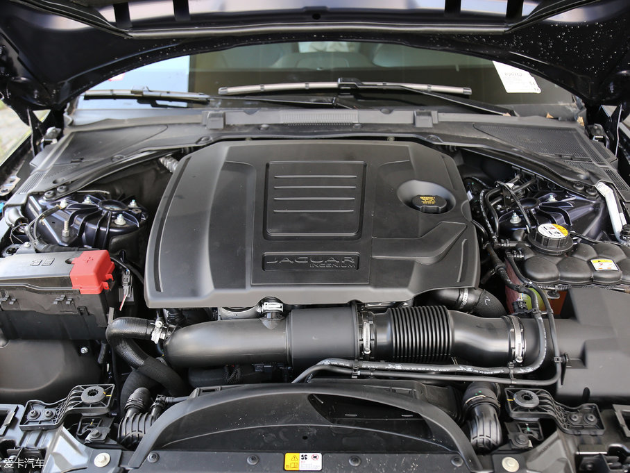 2018ݱXE 2.0T 200PS R-SPORT\Ӱ