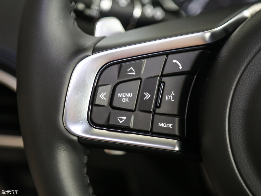 2018ݱXE 2.0T 250PS R-SPORT\Ӱ