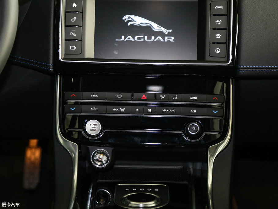 2018ݱXE 2.0T 250PS R-SPORT\Ӱ