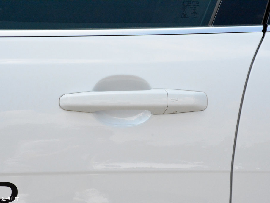 2018ݱXE 2.0T 200PS R-SPORT\Ӱ