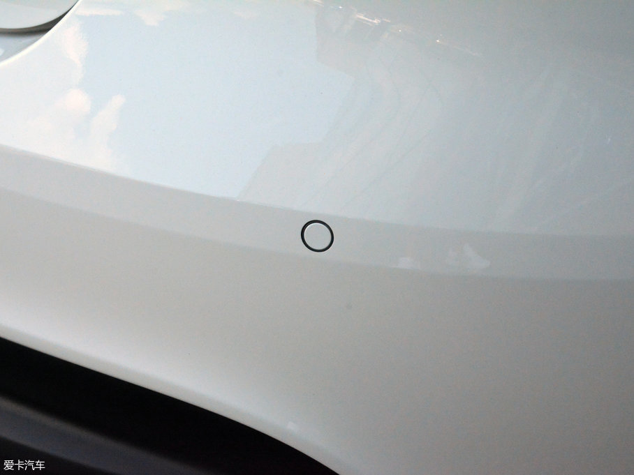 2018ݱXE 2.0T 200PS R-SPORT\Ӱ