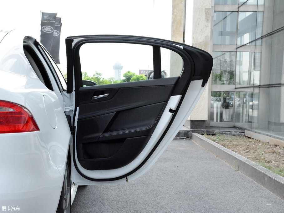 2018ݱXE 2.0T 200PS R-SPORT\(yn)(dng)