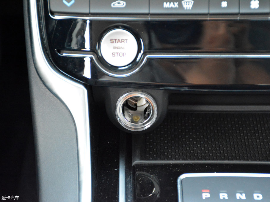 2018ݱXE 2.0T 200PS R-SPORT\Ӱ