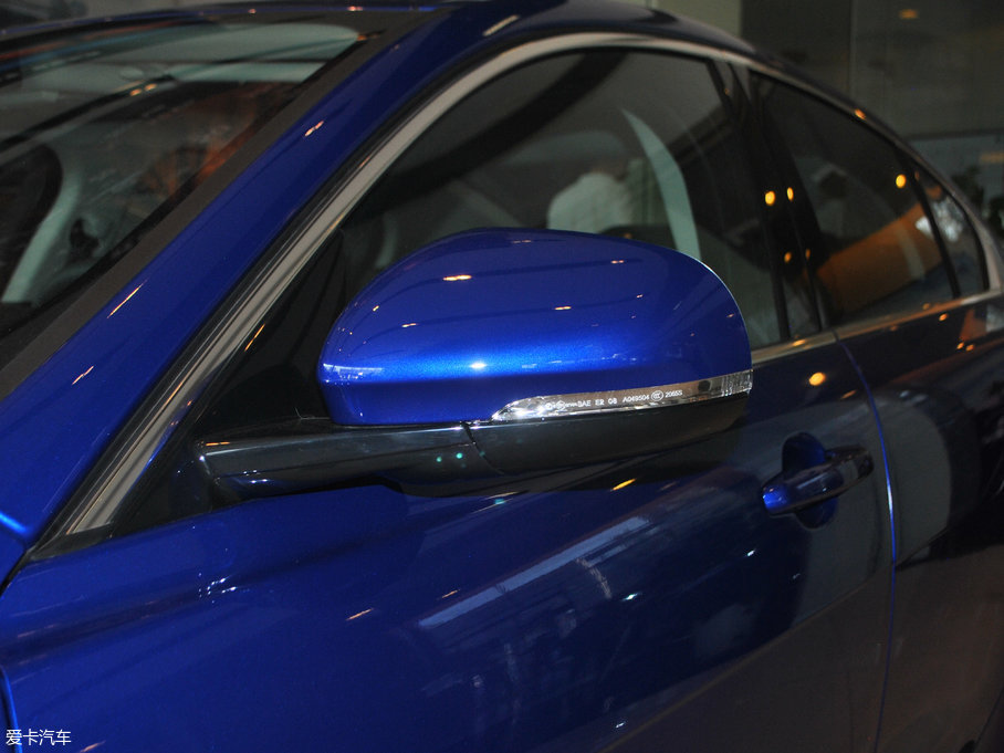 2018ݱXE 2.0T 200PS R-SPORT\Ӱ