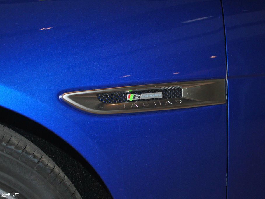 2018ݱXE 2.0T 200PS R-SPORT\Ӱ