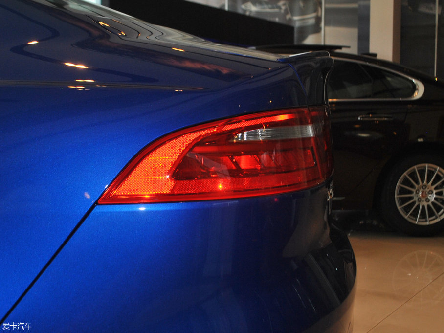 2018ݱXE 2.0T 200PS R-SPORT\Ӱ