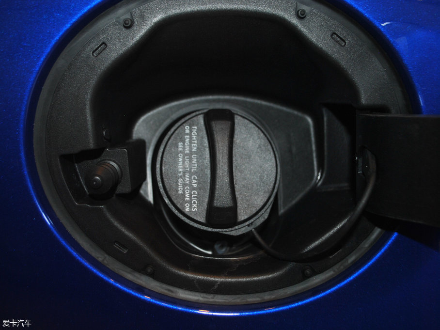 2018ݱXE 2.0T 200PS R-SPORT\Ӱ