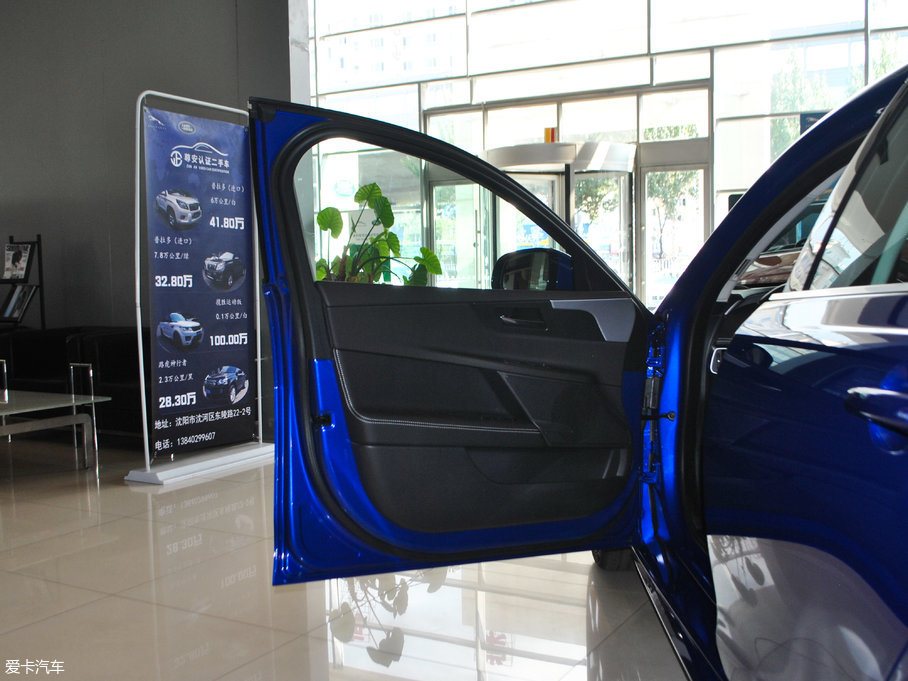 2018ݱXE 2.0T 200PS R-SPORT\Ӱ