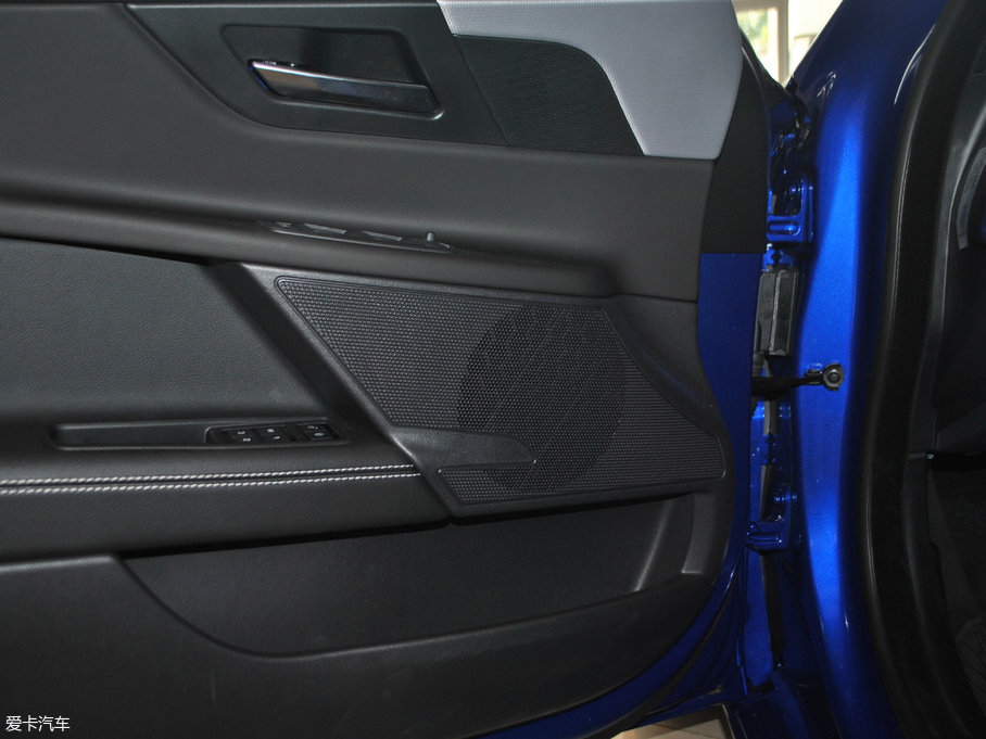 2018ݱXE 2.0T 200PS R-SPORT\Ӱ