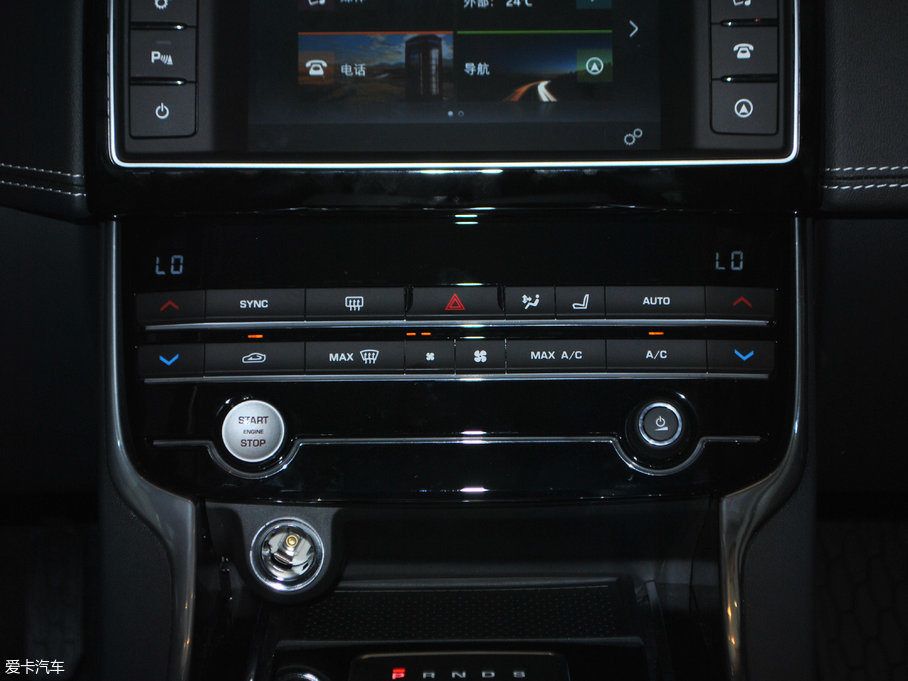 2018ݱXE 2.0T 200PS R-SPORT\Ӱ