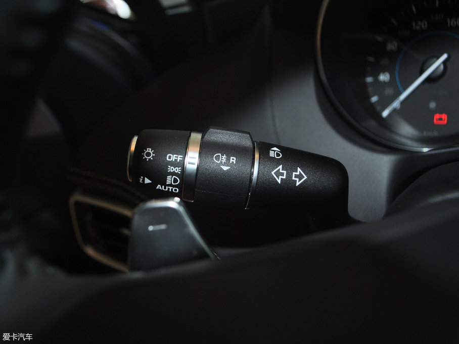 2018ݱXE 2.0T 200PS R-SPORT\Ӱ