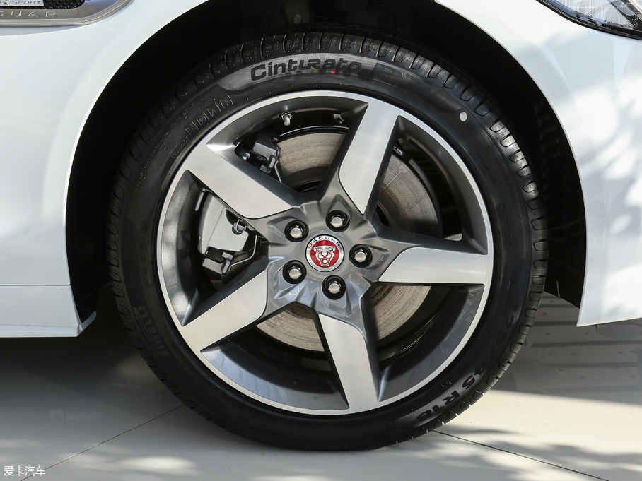 2018ݱXE 2.0T 300PS R-SPORT\Ӱ