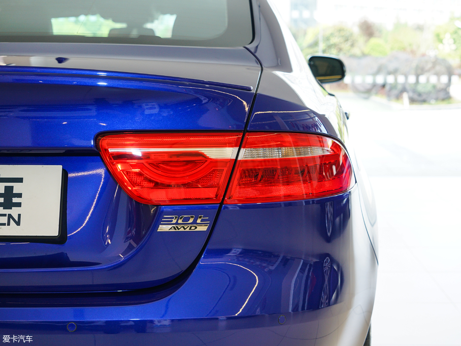 2018ݱXE 2.0T 300PS R-SPORT\Ӱ