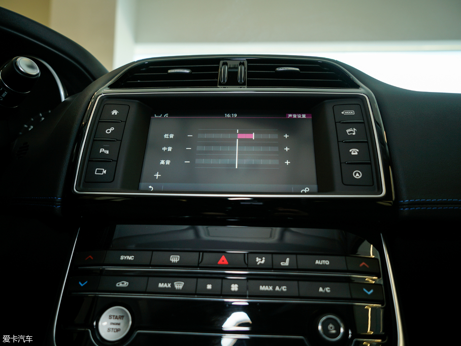 2018ݱXE 2.0T 300PS R-SPORT\Ӱ