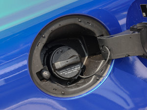 20182.0T 250PS R-SPORT\Ӱ ^