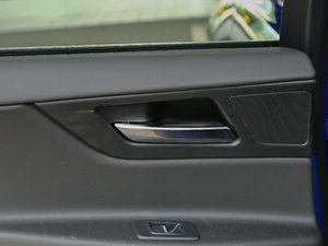 20182.0T 250PS R-SPORT\Ӱ g