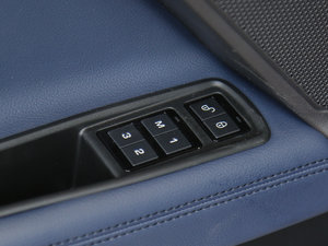 20182.0T 250PS R-SPORT\Ӱ g