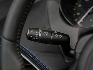 20182.0T 250PS R-SPORT\Ӱ п؅^