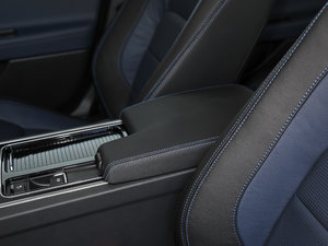 20182.0T 200PS R-SPORT\Ӱ 