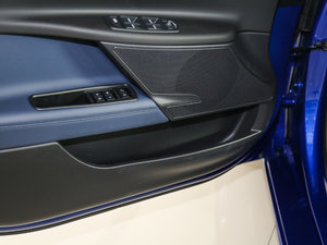 20182.0T 250PS R-SPORT\(yn)Ӱ g