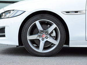 20182.0T 200PS R-SPORT\(yn)(dng) ݆Ȧ