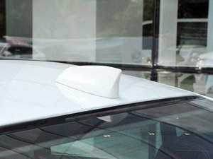 20182.0T 200PS R-SPORT\(yn)(dng) (x)(ji)^