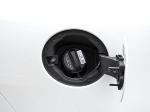 20182.0T 200PS R-SPORT\(yn)(dng) (x)(ji)^