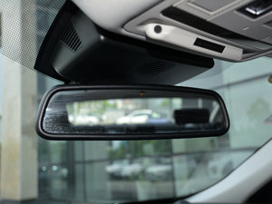 20182.0T 200PS R-SPORT\Ӱ ܇(ni)ҕR