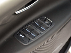 20182.0T 200PS R-SPORT\Ӱ {܇ƅ^	