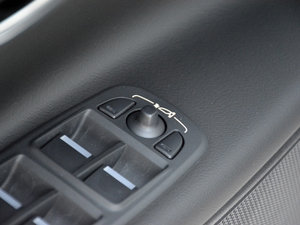 20182.0T 200PS R-SPORT\Ӱ п؅^