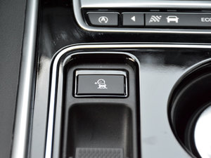 20182.0T 200PS R-SPORT\Ӱ п؅^