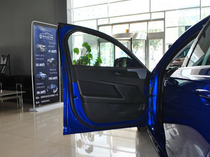 20182.0T 200PS R-SPORT\Ӱ {λ܇T