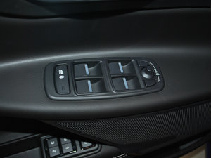 20182.0T 200PS R-SPORT\Ӱ {܇ƅ^	