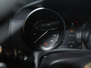 20182.0T 200PS R-SPORT\(yn)Ӱ п؅^(q)