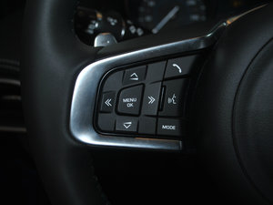 20182.0T 200PS R-SPORT\Ӱ п؅^