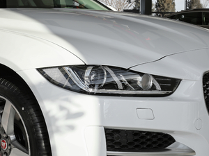 20182.0T 300PS R-SPORT\Ӱ ^