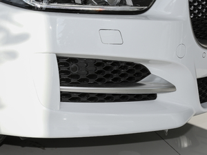 20182.0T 300PS R-SPORT\Ӱ ^