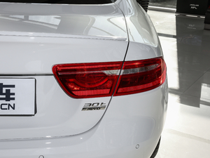 20182.0T 300PS R-SPORT\Ӱ β