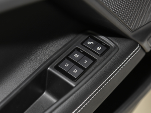 20182.0T 300PS R-SPORT\Ӱ g