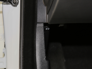 20182.0T 300PS R-SPORT\Ӱ g