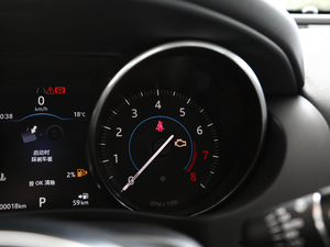 20182.0T 300PS (q)R-SPORT\(yn)(dng) п؅^(q)